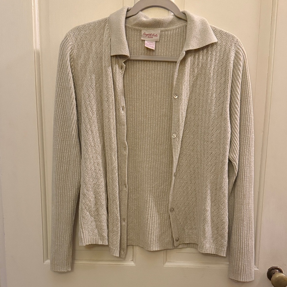 Casual Corner Women's Beige Knit Cardigan